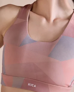 Fashionable Strappy Sports Bra with Removable Pads