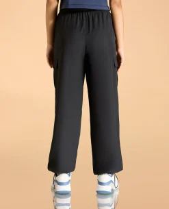 Mid Rise Solid Lightweight Cargo Pants For Girls
