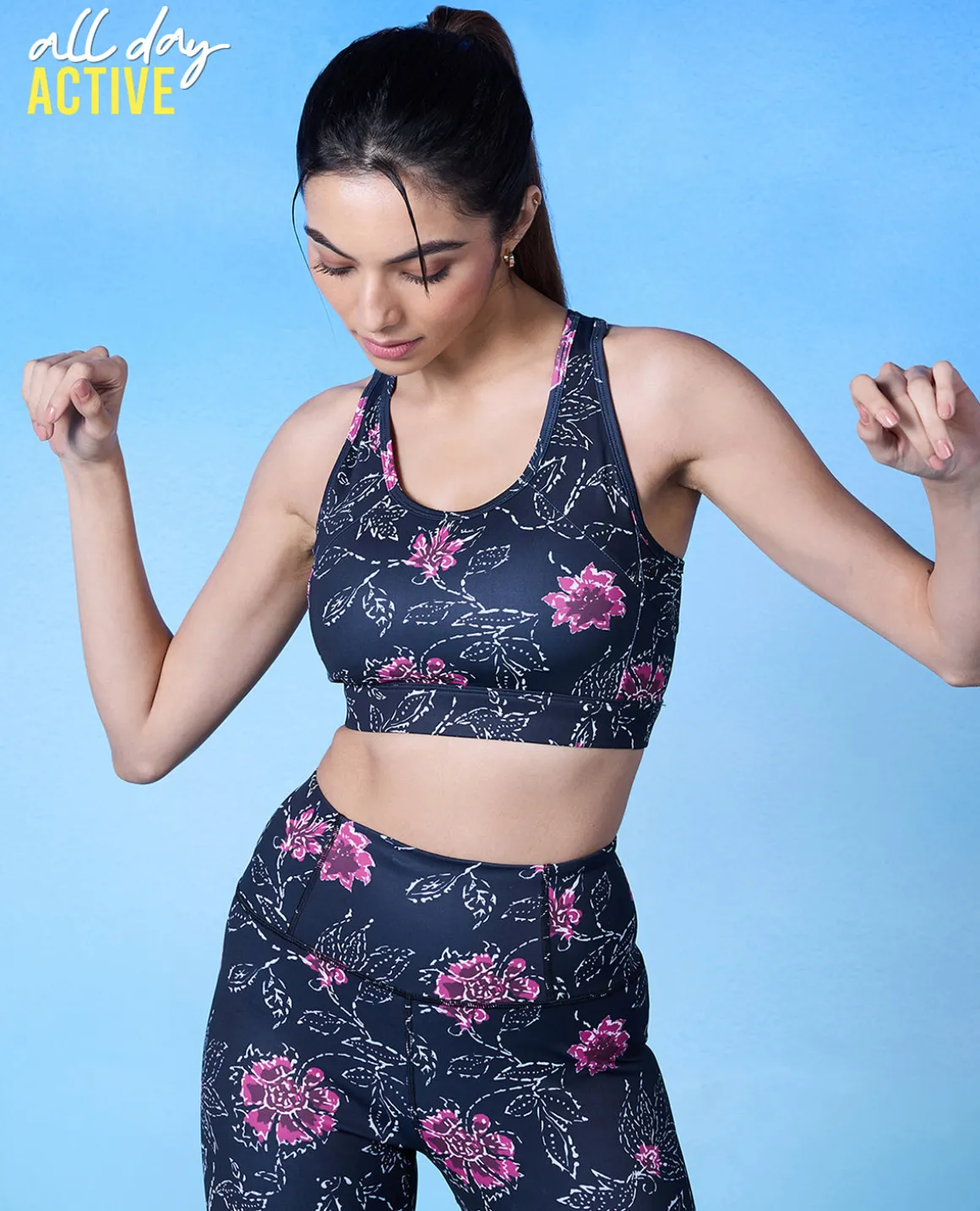 Nykd All Day On-Trend Sports Bra With Keyhole Back - NYK082 - Batik Black Print