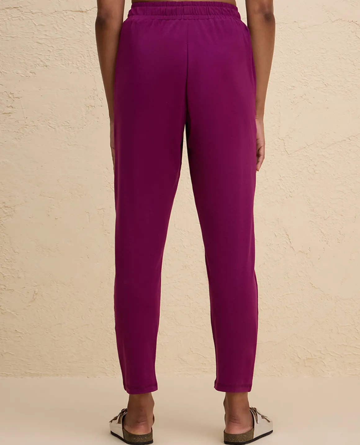 Nykd By Nykaa All Day Cotton Comfort Pant with Zip Pockets-NYAT502-Wine