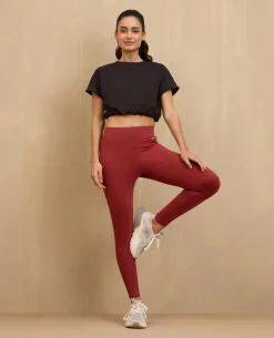 NYKD By Nykaa Comfort Leggings with Pockets! -NYAT401-Red