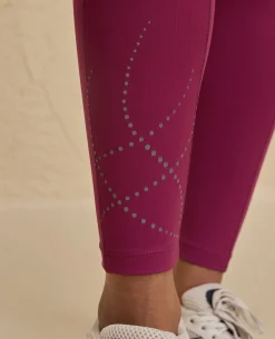 Nykd By Nykaa High Rise Legging with Reflective Print -NYK299-Grape