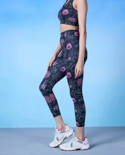 Nykd by Nykaa High Rise Trendsetter Printed Legging-NYK121-Batik Black Print