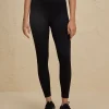 Nykd By Nykaa Seamfree Game Changer Booty Leggings -NYK406-Jet Black