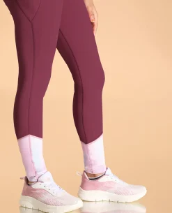 Regular Colourblock Tshirt and High Waisted Colourblock Stretchable Leggings Set