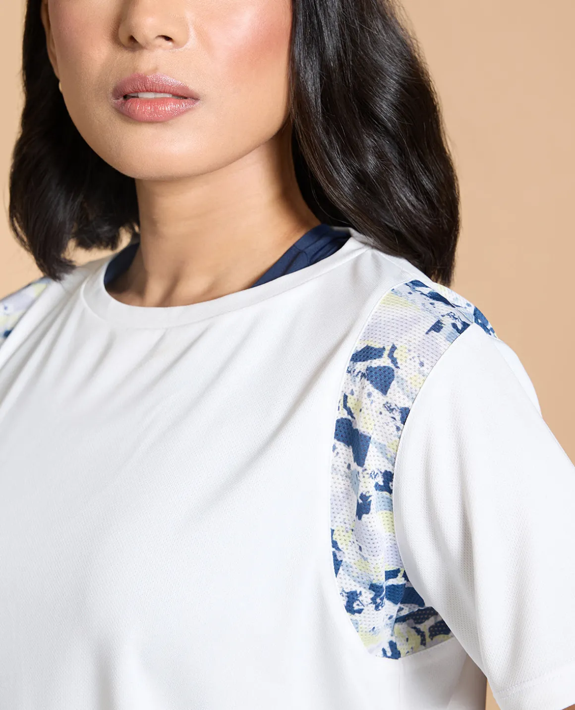 Stride Running Top and Shorts White