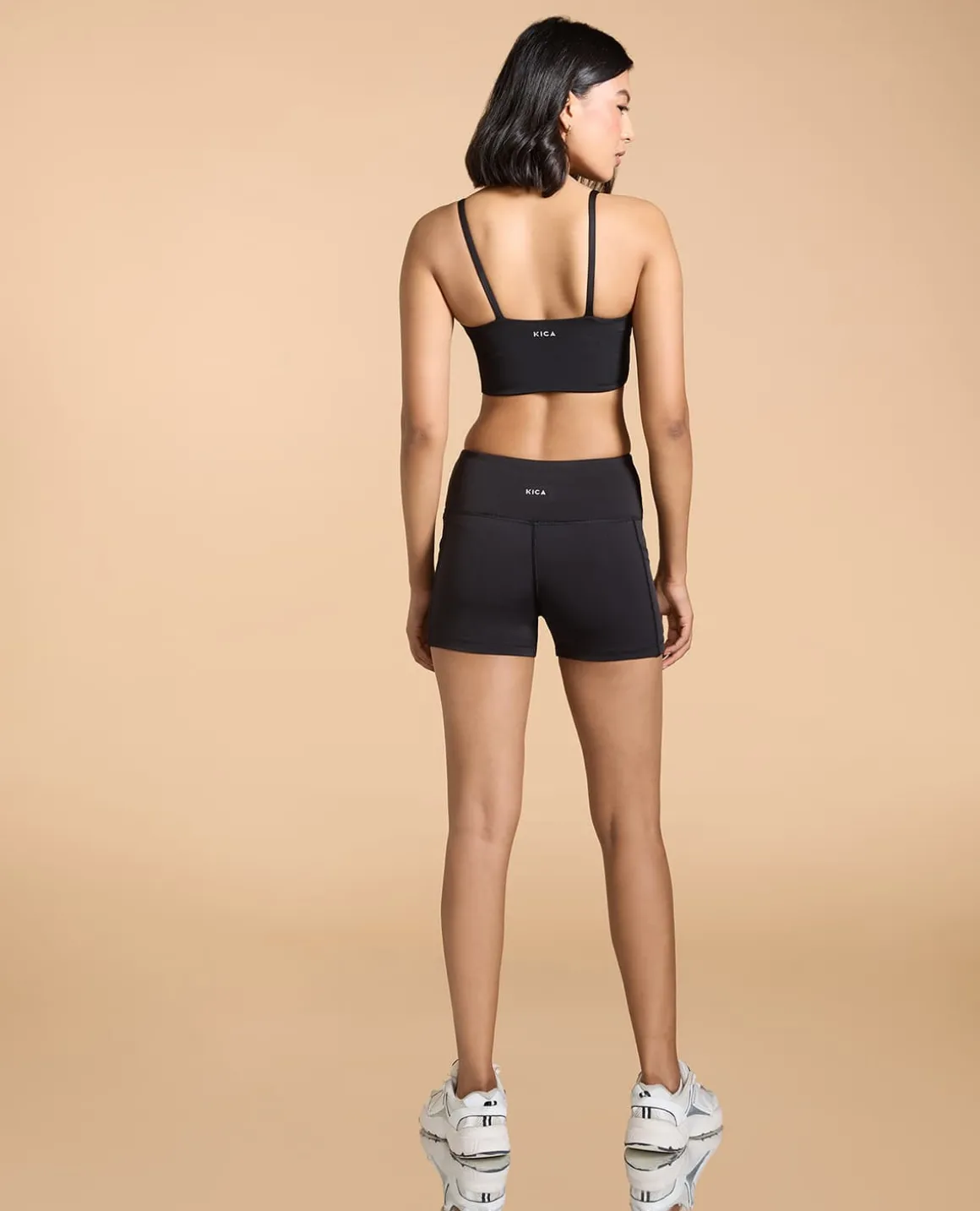 Twist Training Sports Bra