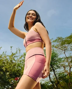 Women Sports Gym Shorts with Pockets