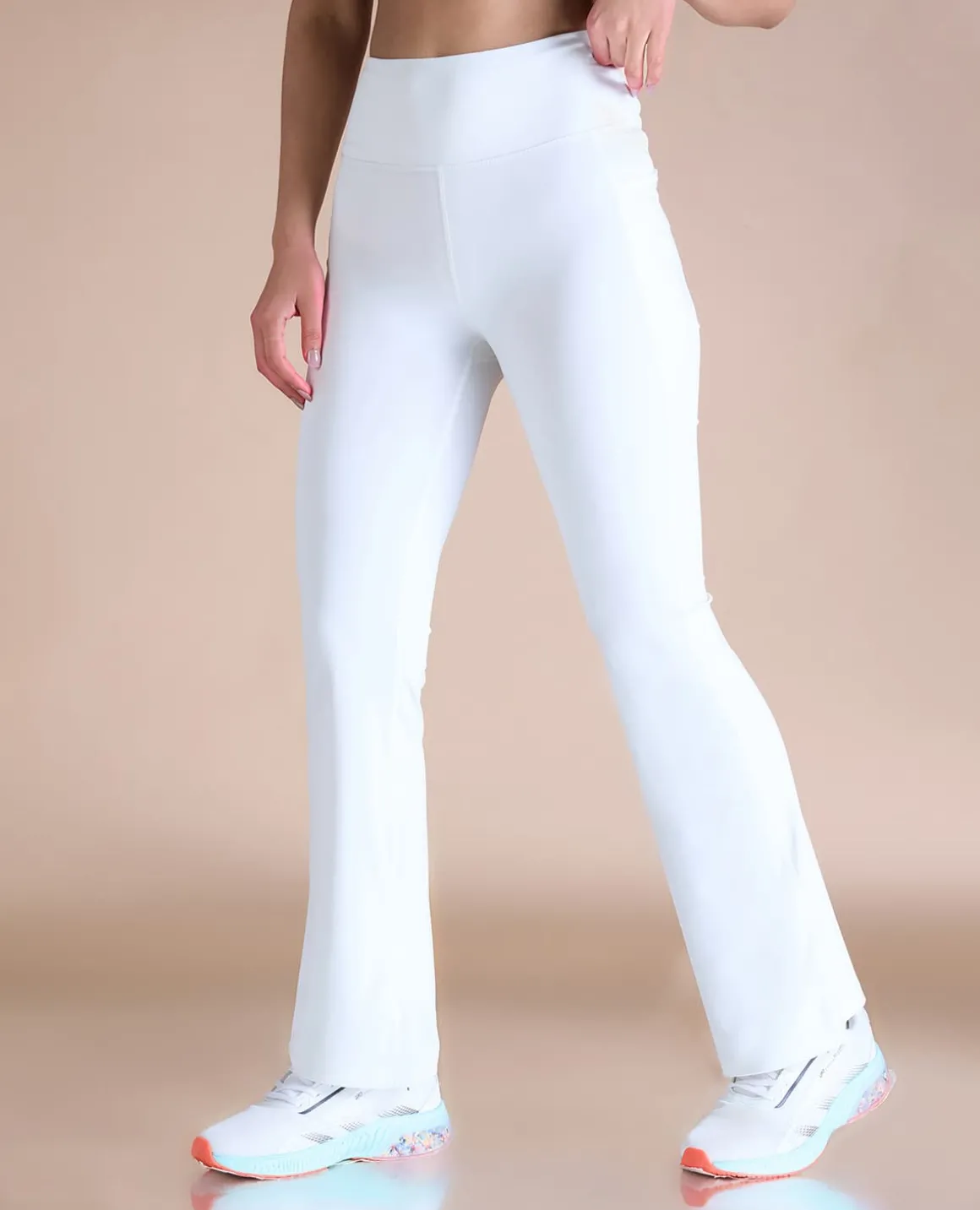 Women Stretchable Flared Pants