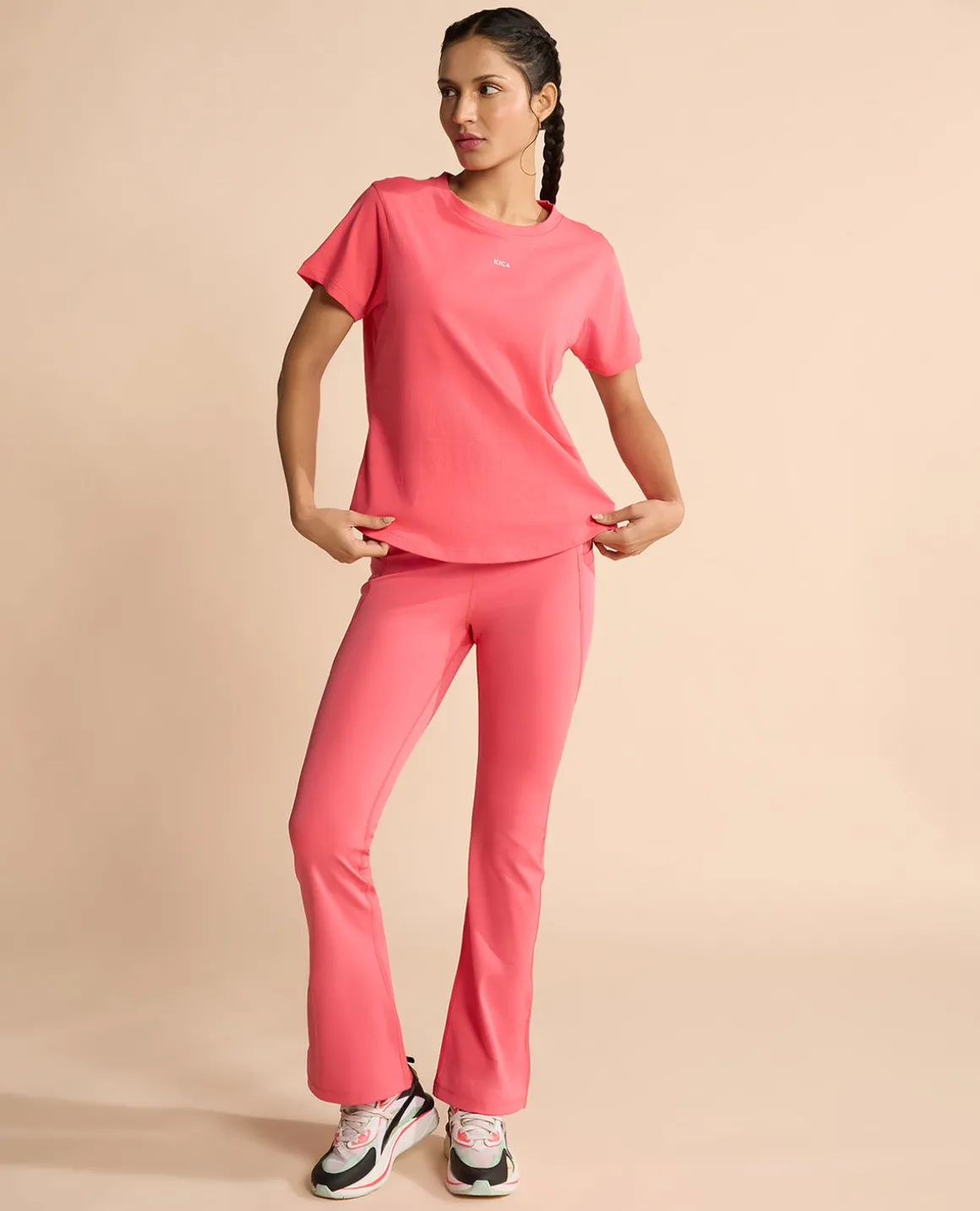 Women Stretchable Flared Pants